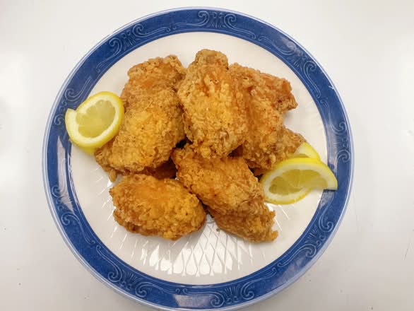 Deep Fried Chicken Wing (6Pcs) / 炸鸡翅 6个